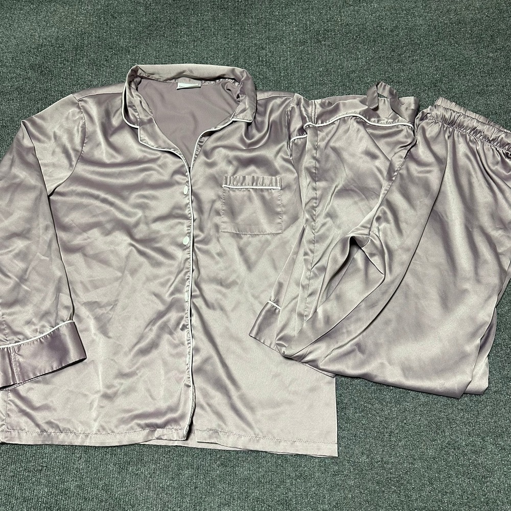 Serenedelicacy Womens Purple Satin Pajama‎ Set Button Up Long Sleeve Large